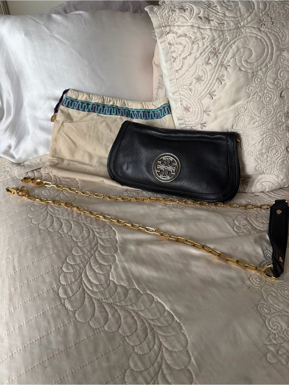Tory Burch - Black Leather Crossbody with Gold Chain Strap - Picture 2 of 15